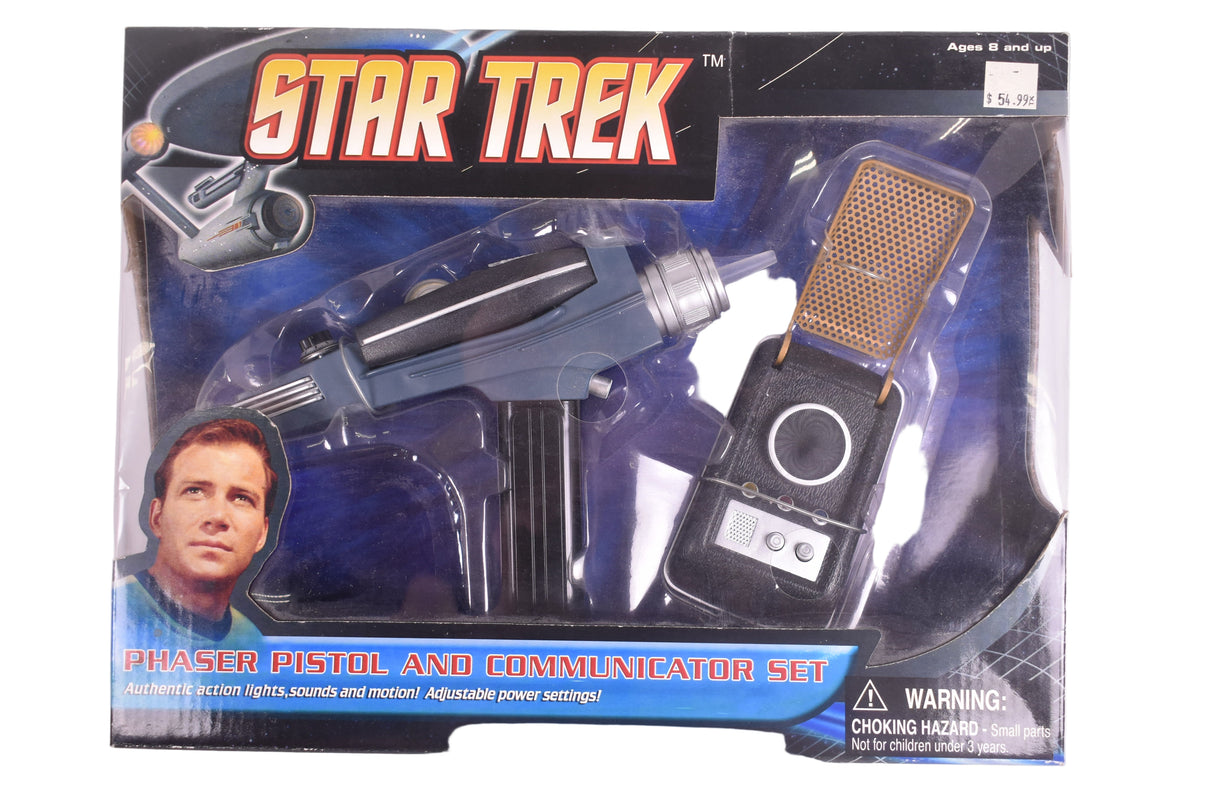 Classic Star Trek Phaser Pistol andCommunicator Set | 17763 | Diamond Select toys