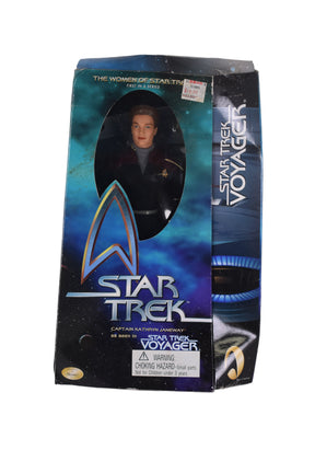 Action figure packaging for Star Trek: Voyager, featuring Captain Janeway for Playmates 65503