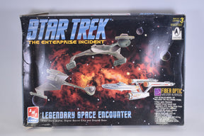 Star Trek model kit box art showing starships in space for AMT ERTL 8254