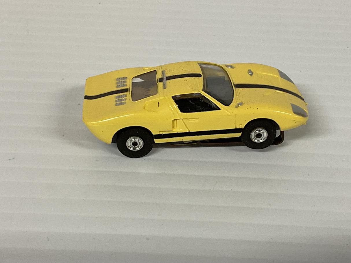 Aurora AFX -Thunder-jet IFord GT Yellow/black  | 1374 | Aurora - AFX- Model Motoring