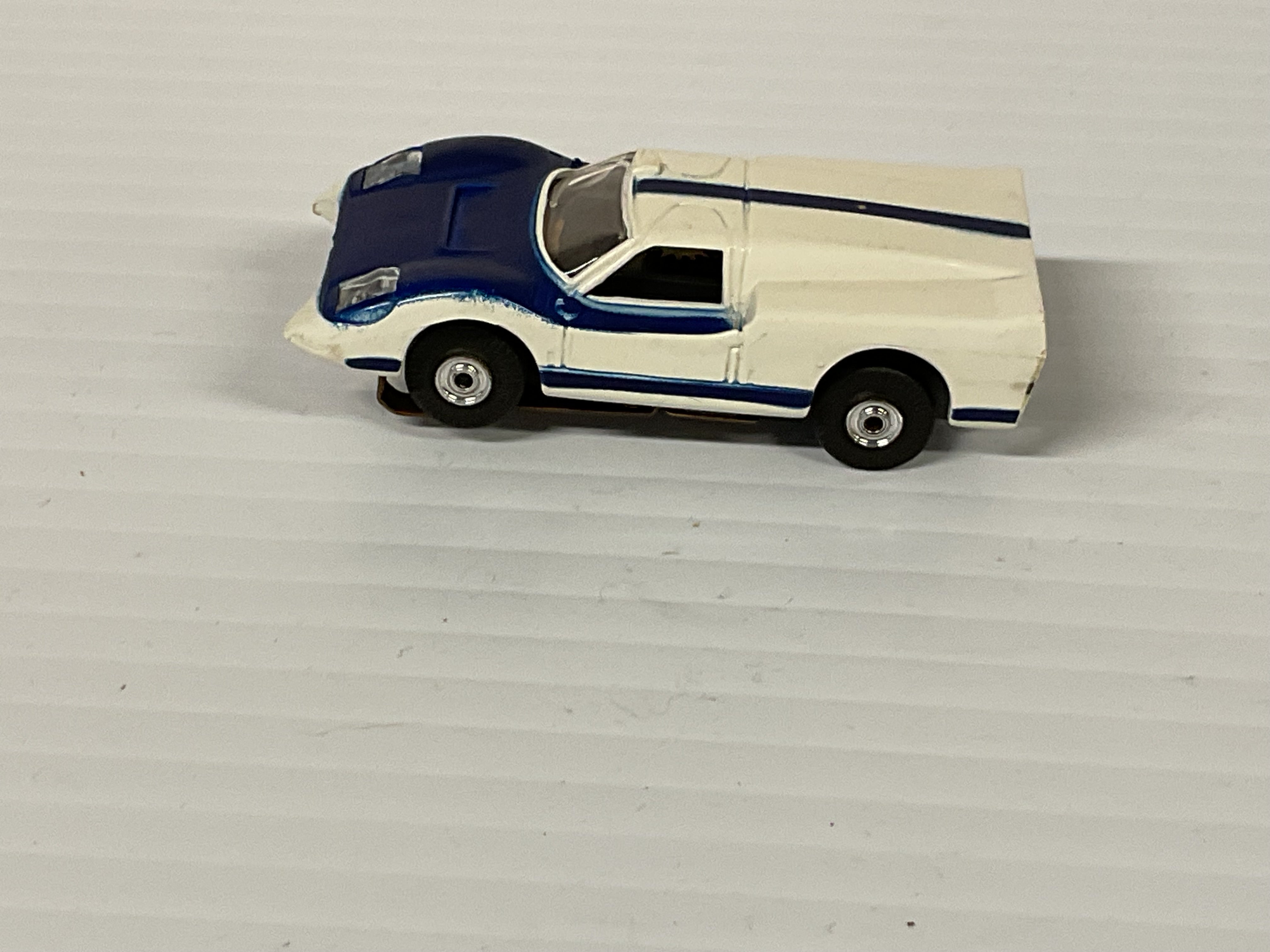 Aurora AFX -Thunder-jet Ford J Car 