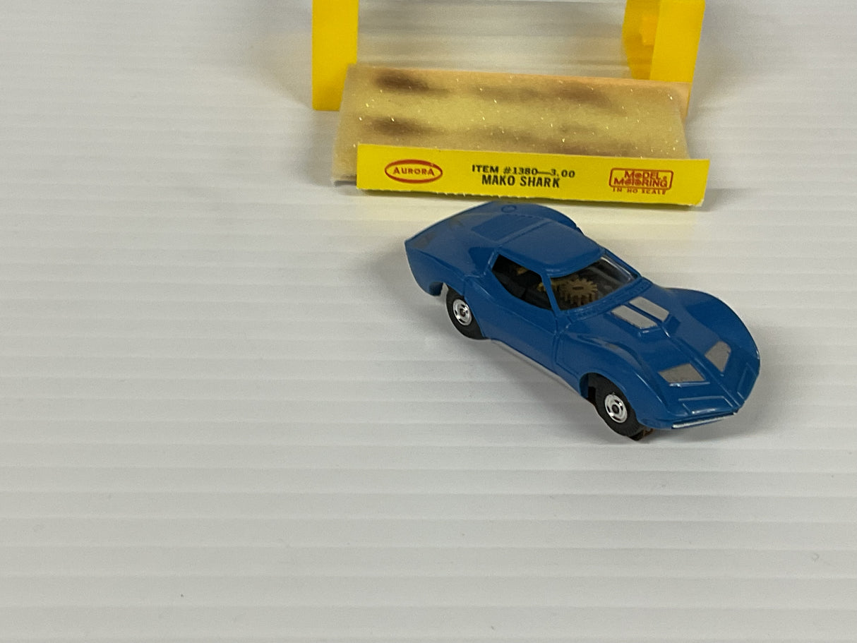 Aurora AFX  Mako Shark Thunder-jet  | 1380 | Aurora - AFX- Model Motoring