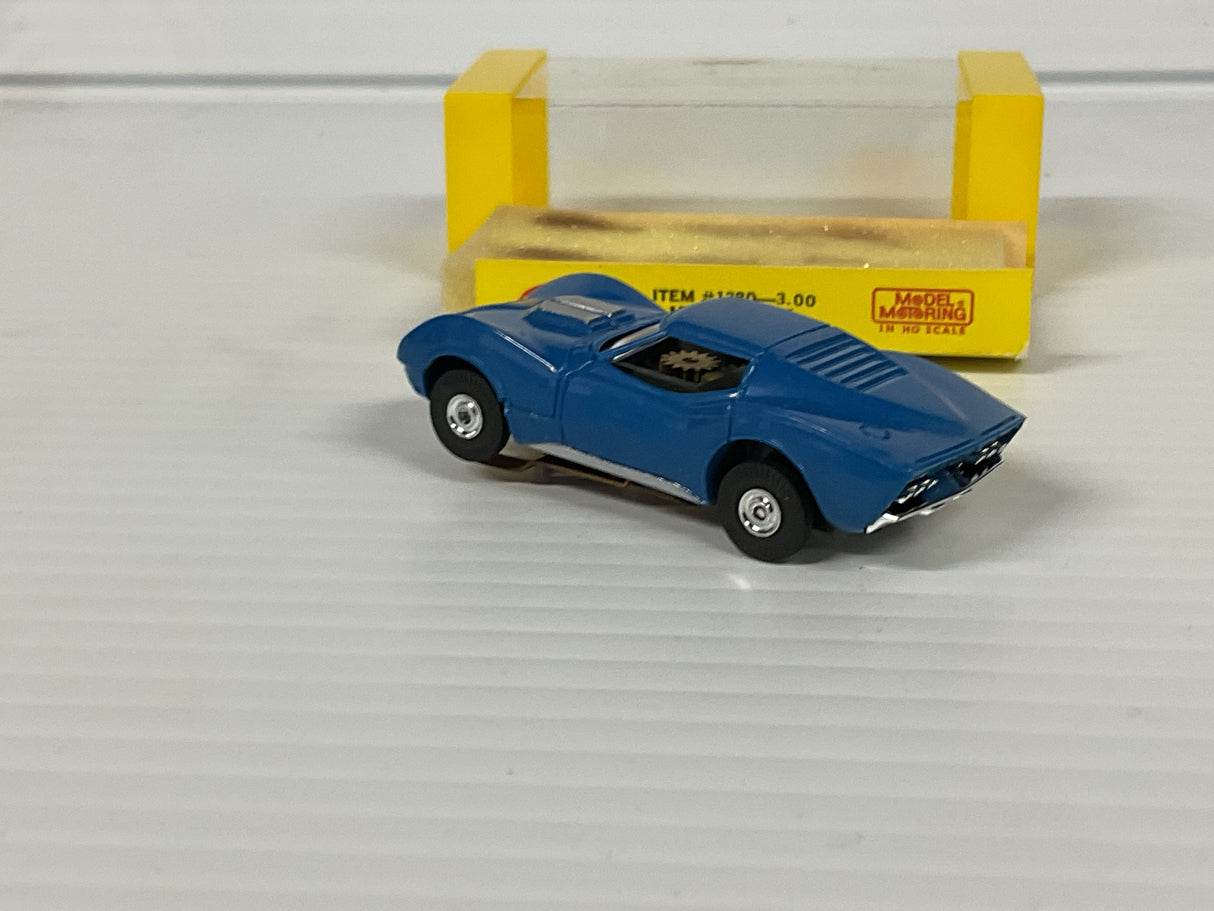 Aurora AFX  Mako Shark Thunder-jet  | 1380 | Aurora - AFX- Model Motoring