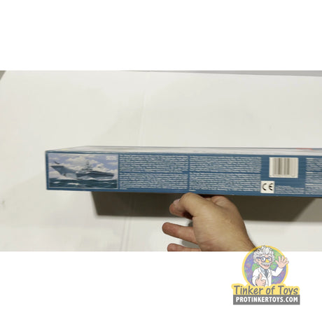 Soviet Aircraft Carrier Varyag 1:720 | 5076 | Revell