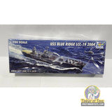 USS Blue Ridge LCC-19 2004 1:700 | PENDING-IMG-0176 | Trumpeter