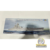 French Battle Ship Richelieu 1946 1:700 | 05751 | Trumpeter