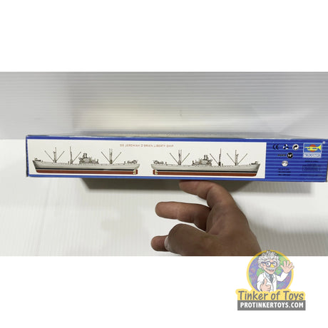 SS Jeremiah O'Brien Liberty Ship 1:700 | PENDING-IMG-0183 | Trumpeter