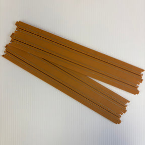 Set of straight dirt track pieces for model train layout for Auto World H0045-D