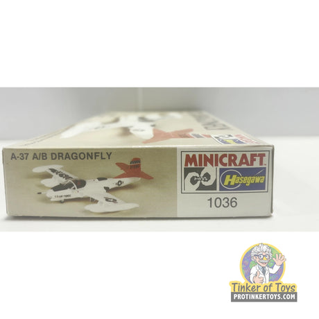 A-37 A/B Dragonfly 1:72 | 1036 | Dragon