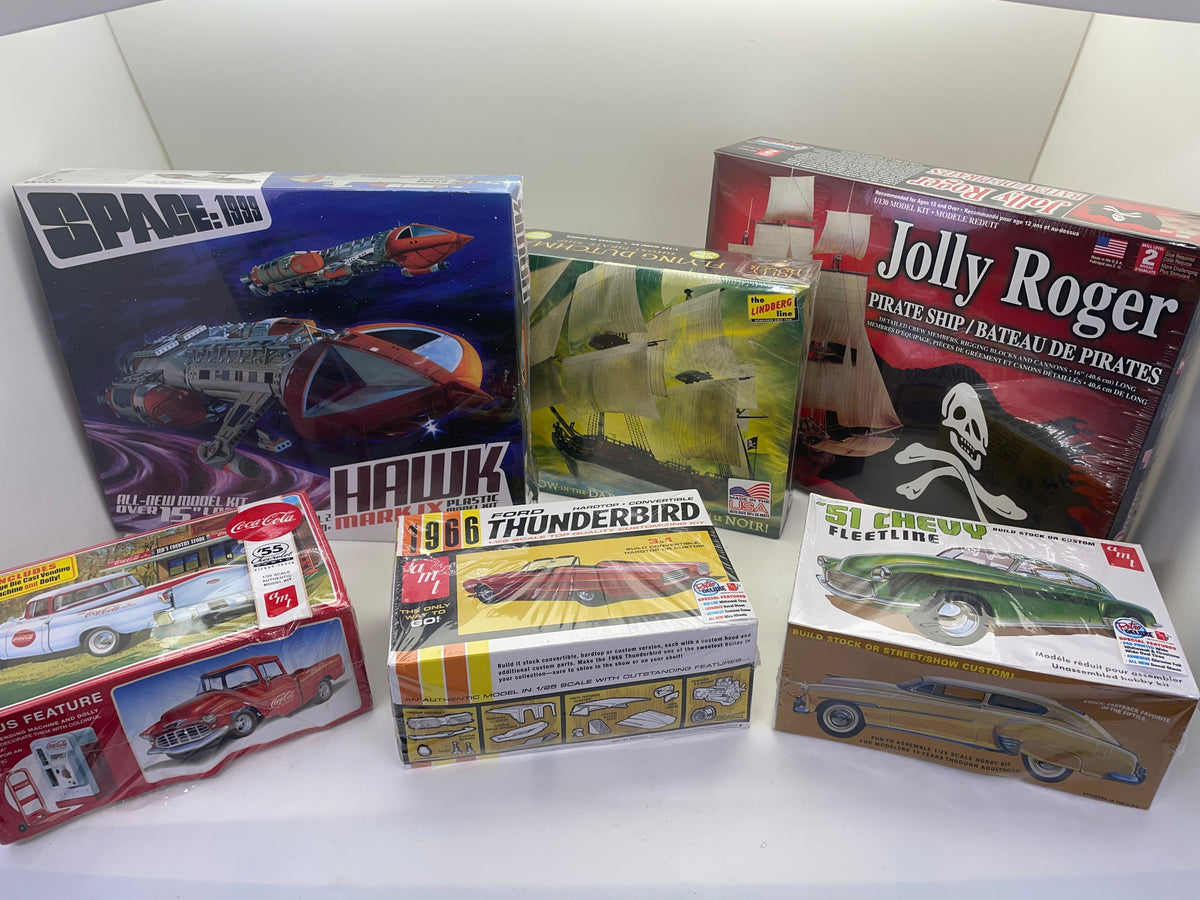 Second Chance Copperhead Rear-Engine Dragster 1:25 Scale Model Kit | A ...