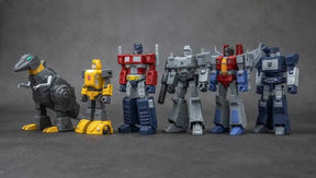 Lineup of small, articulated robot model kits in various colors and designs for Yolopark YPAMKG1-1