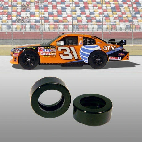 Slot Car Tires for Carrera Go!!! NASCAR Jel Claws slot car tire set for ST 4304, detail view