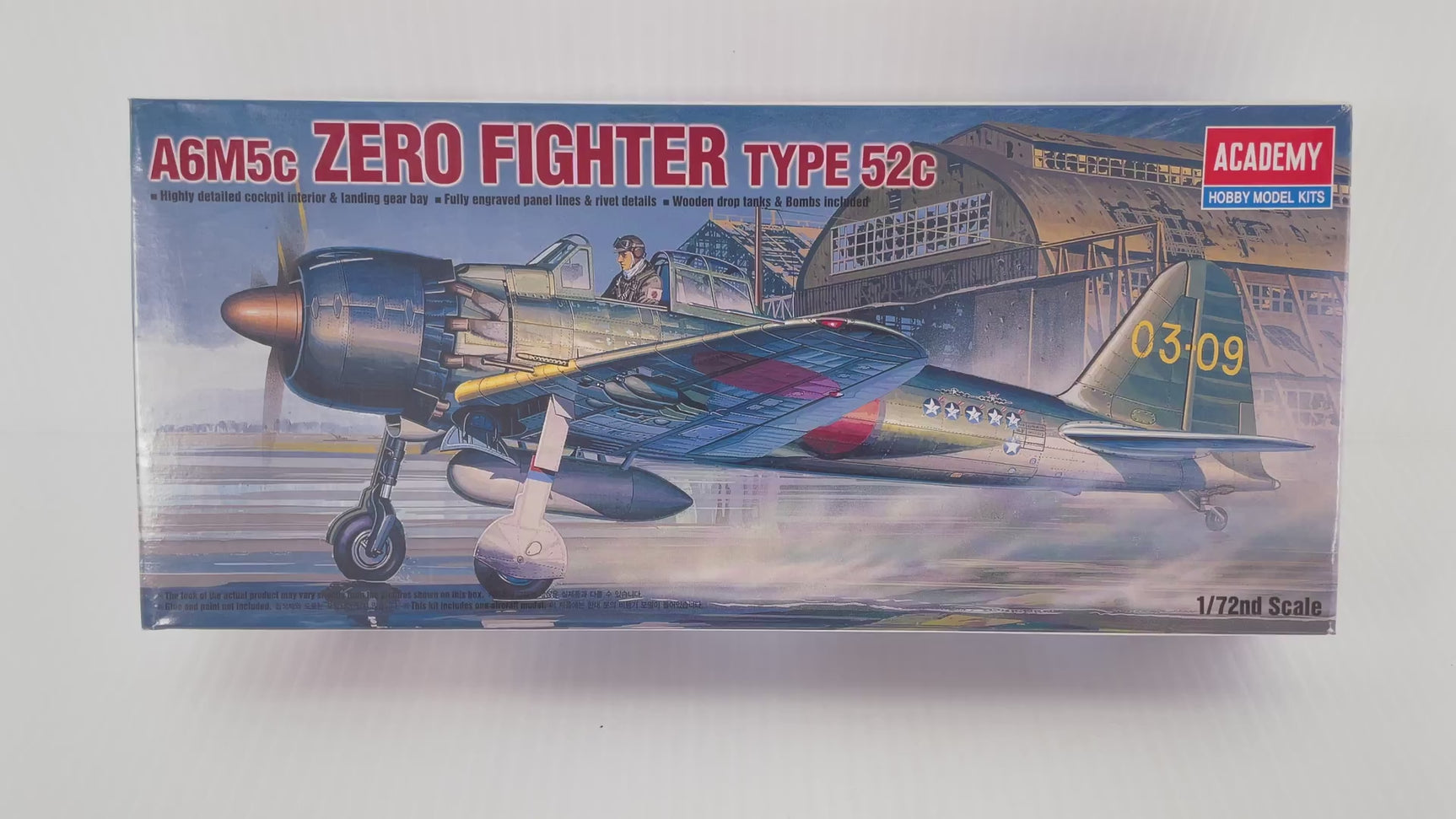 A6M5c Zero Fighter Type 52c 1:72 | 12402 | Academy