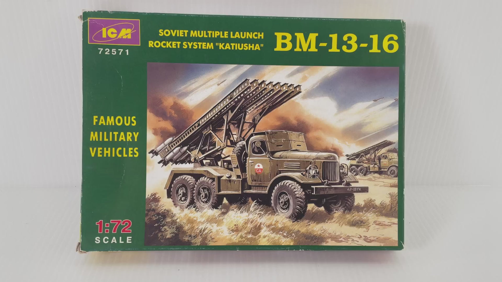 BM-13-16 Soviet Multiple Launch Rocket System "Katiusha" 1:72 | 72571 | ICM