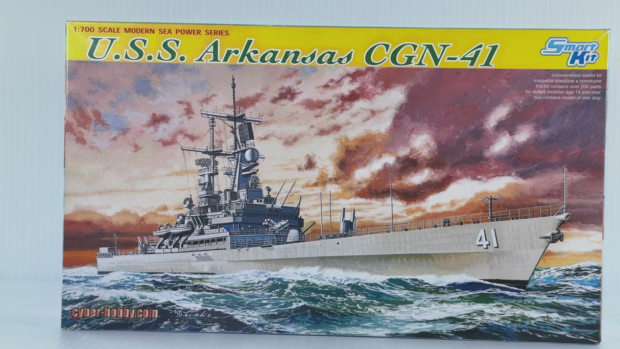 U.S.S. Arkansas CGN-41 1:700 | 7124 | Dragon