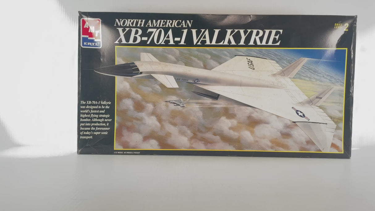 North American XB-70A-1 Valkyrie 1:72 | PENDING-1692001-07071455-C186 | Needs Brand Review