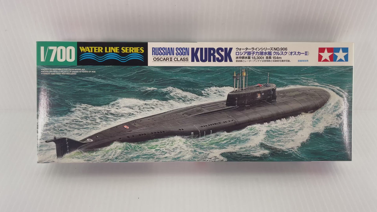 Russian SSGN Oscar II Class Kursk 1:700 | 906 | Tamiya