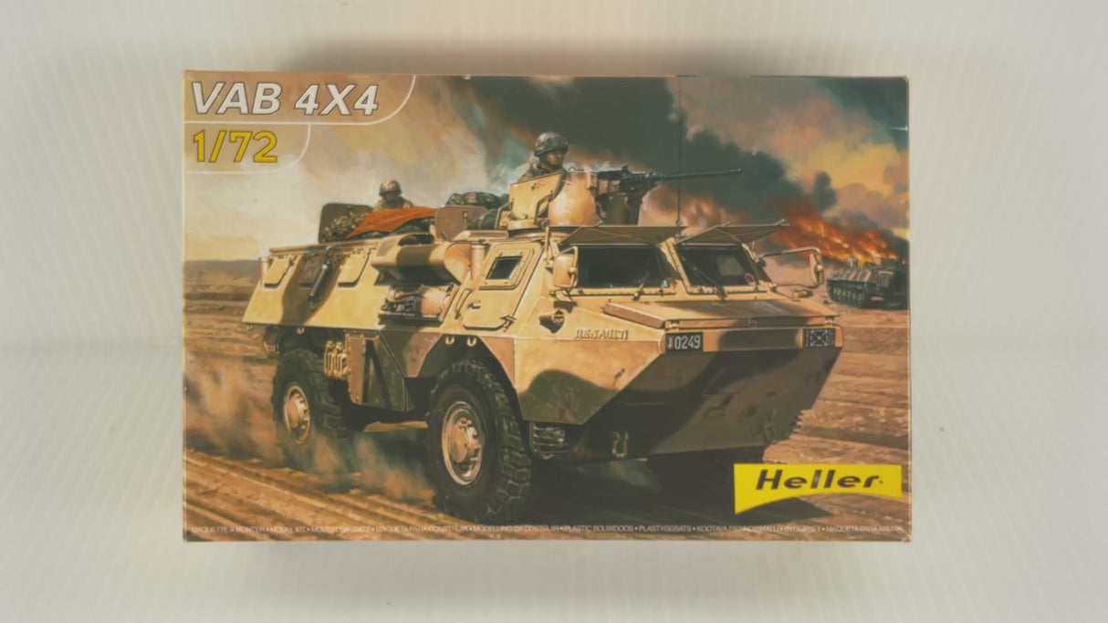VAB 4x4 1:72 | 61110 | Heller