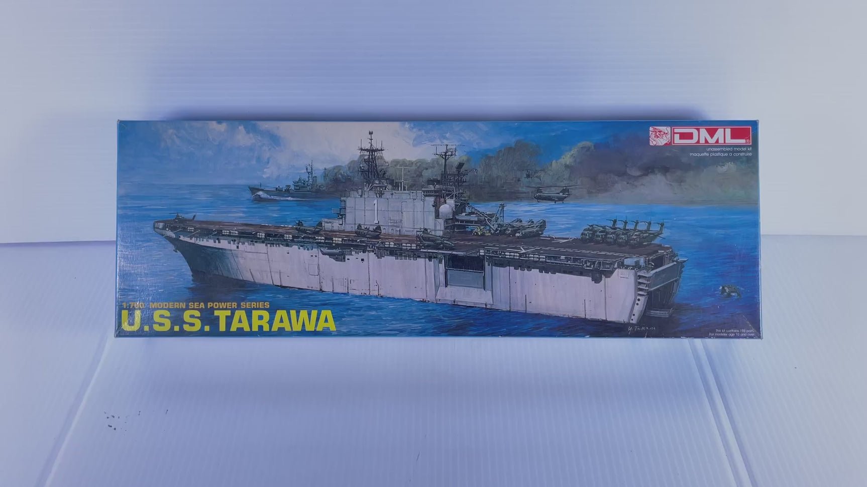 U.S.S. Tarawa LHA-1 1:700 | 7008-2400 | DML