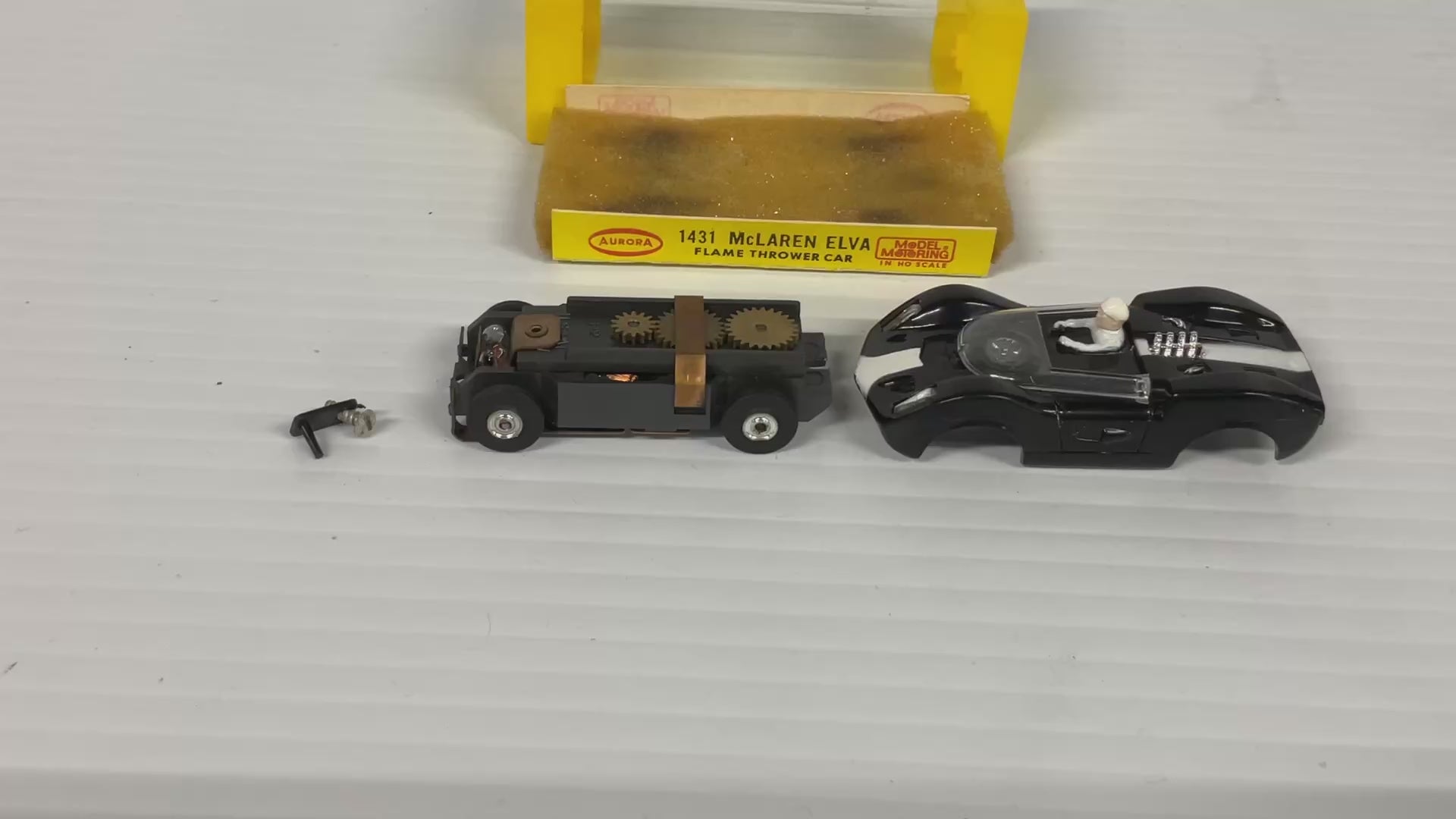 Aurora AFX McLaren Elva Flame Thrower Car Black | 1431 | Aurora
