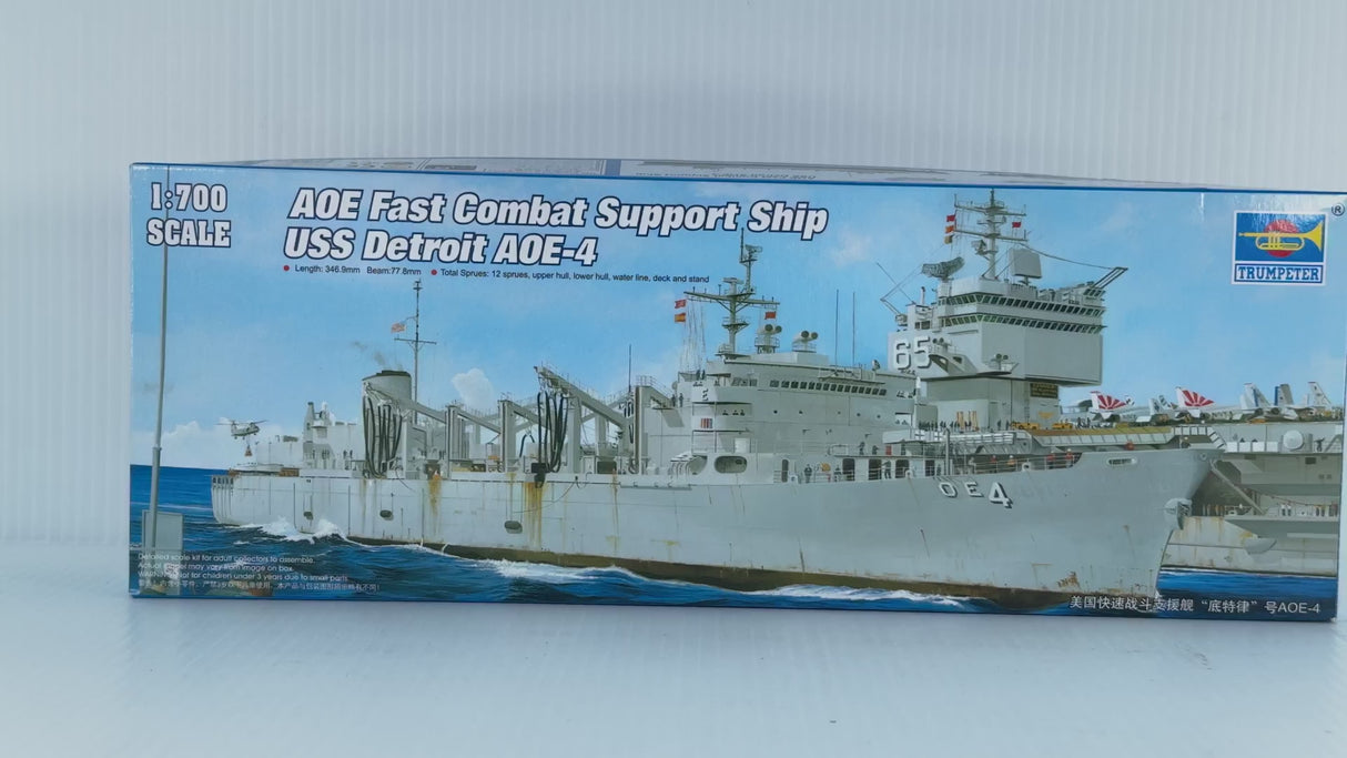 AOE Fast Combat Support Ship USS Detroit AOE-4 1:700 | 05786 | Trumpeter