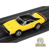 1970 Dodge Charger (Yellow/Black) 2B | SC354 | Auto World — on-track view