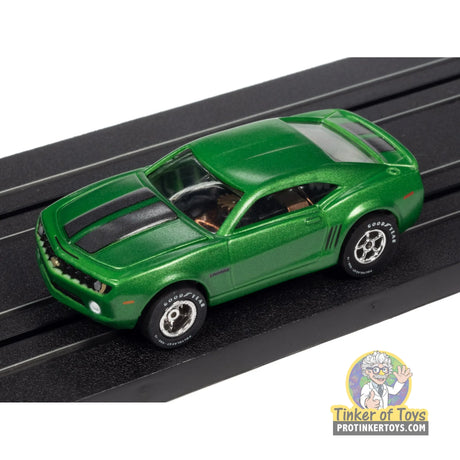 2010 Chevrolet Camaro SS (Green) 6A | SC354 | Auto World — on-track view