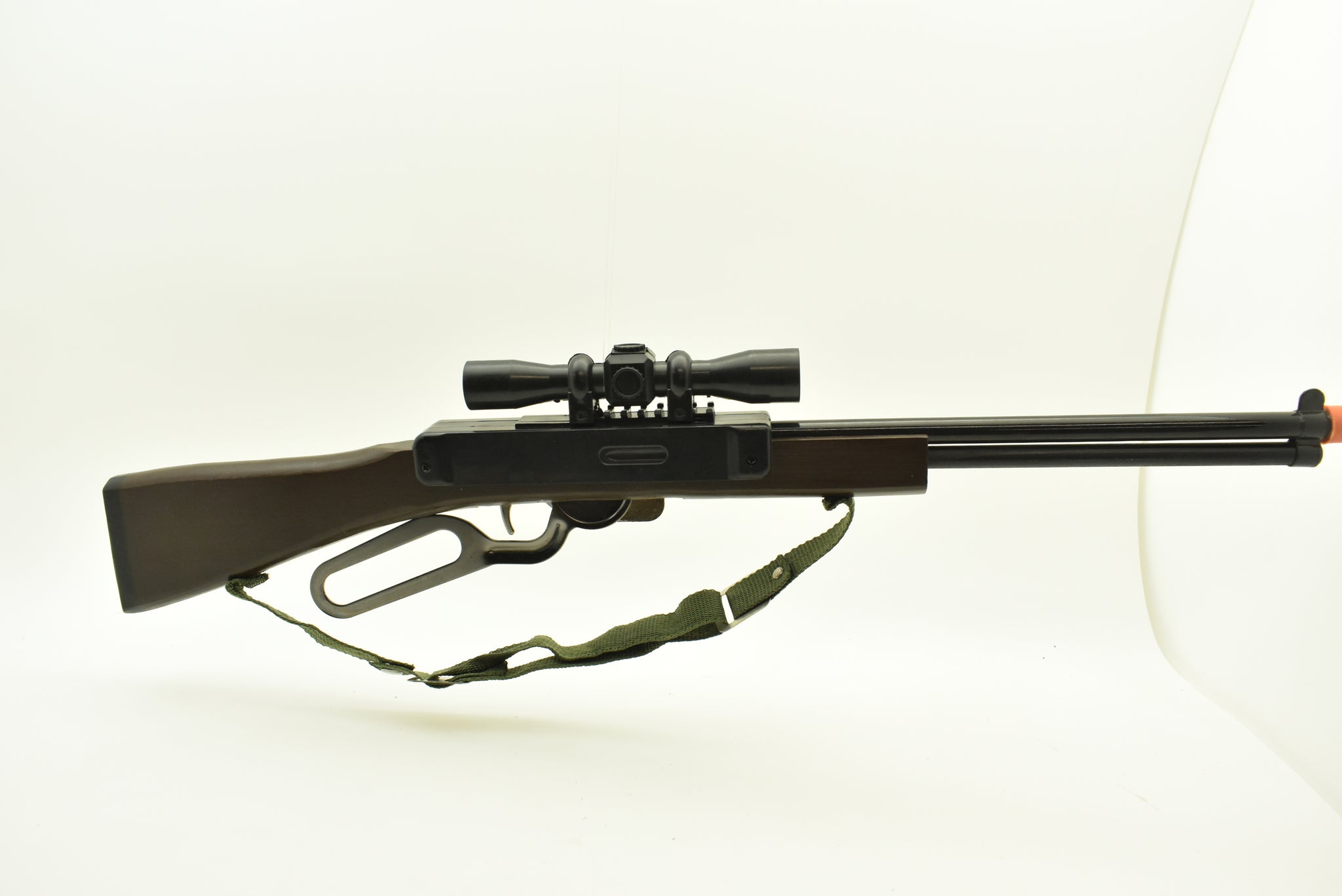 Big Game Rifle - Western Repeater Rifle, 20C
