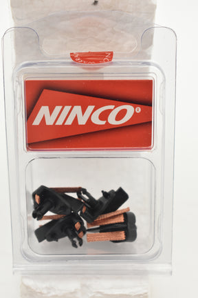 Black braided steering pins in clear plastic packaging for Ninco Steering 80105