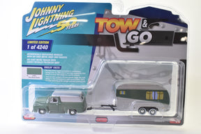 Die-cast toy set featuring a tow truck and trailer, displayed in clear plastic packaging for Johnny Lightning JLTG002-B