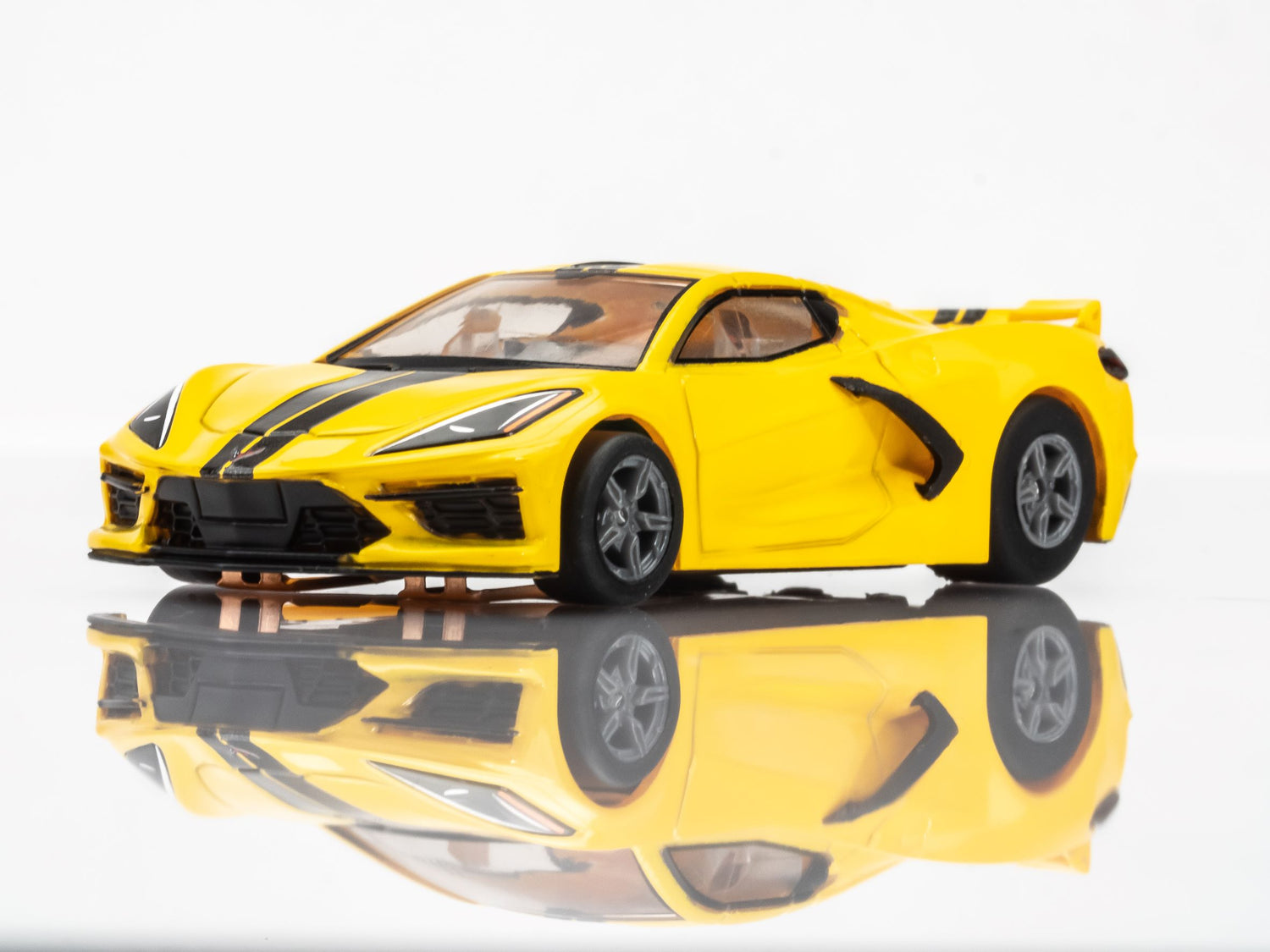 Corvette C8 Accelerate Yellow | 22013 | AFX/Racemasters