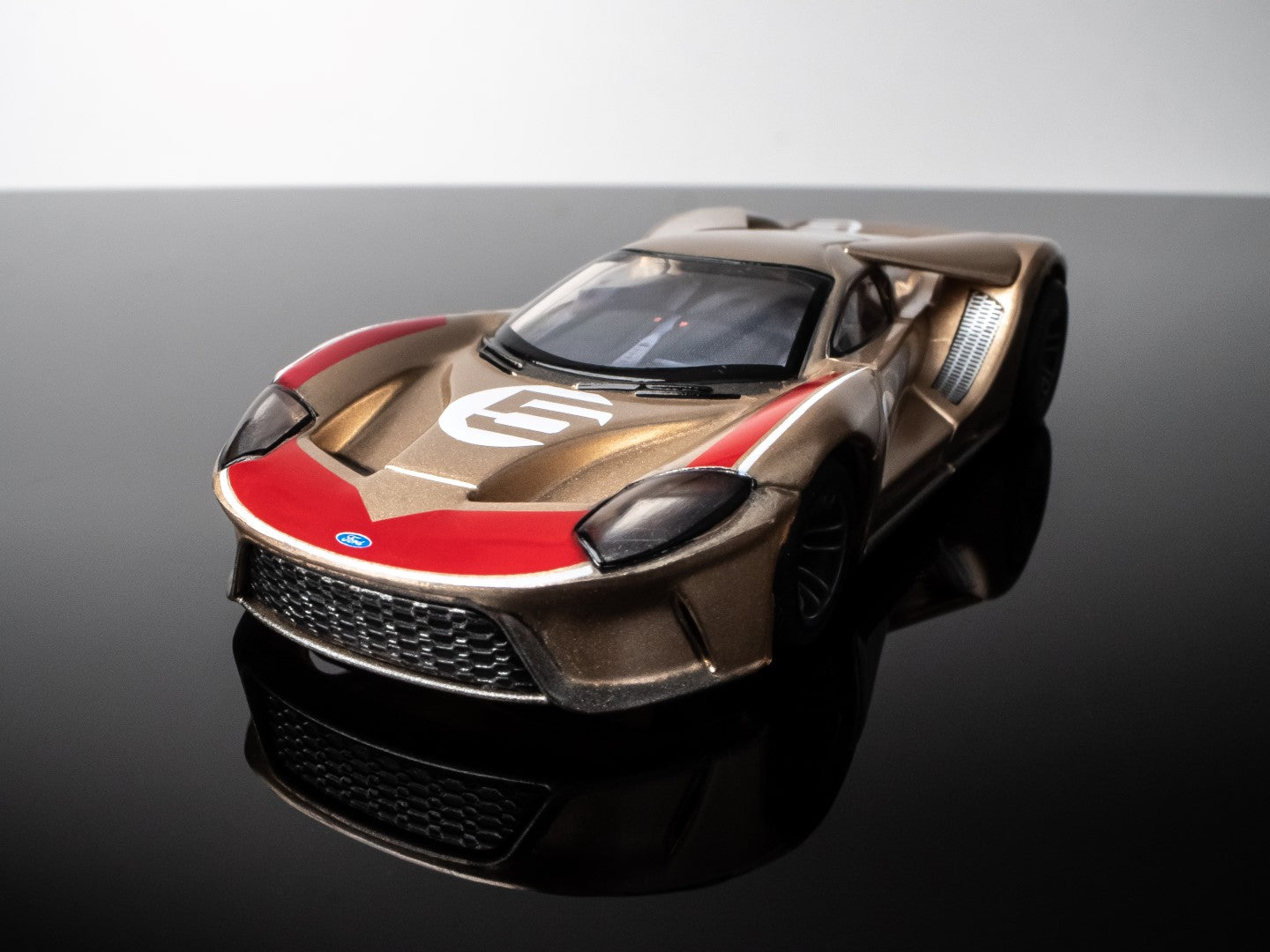 Ford GT Gold | 22061 | AFX/Racemasters