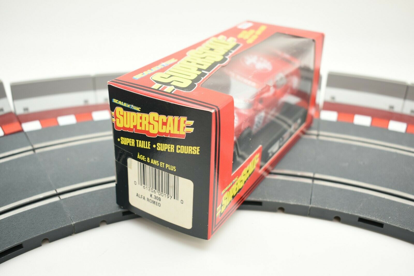 Alfa Romeo | K.309 | Superscale | Scalextric – ProTinkerToys.com