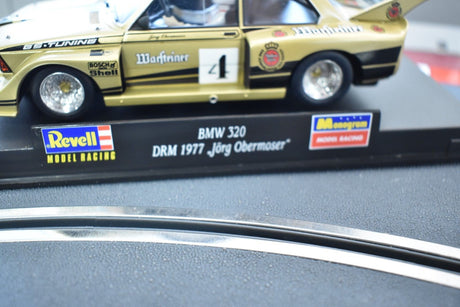 BMW 320 DRM 1977-Jorg Obermoser  | 85-08378 | Revell-Revell-K-[variant_title]-ProTinkerToys