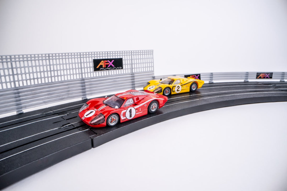 Afx Racemaster Track Types Armco Race Barriers | 22072 | AFX RaceMaster – ProTinkerToys.com
