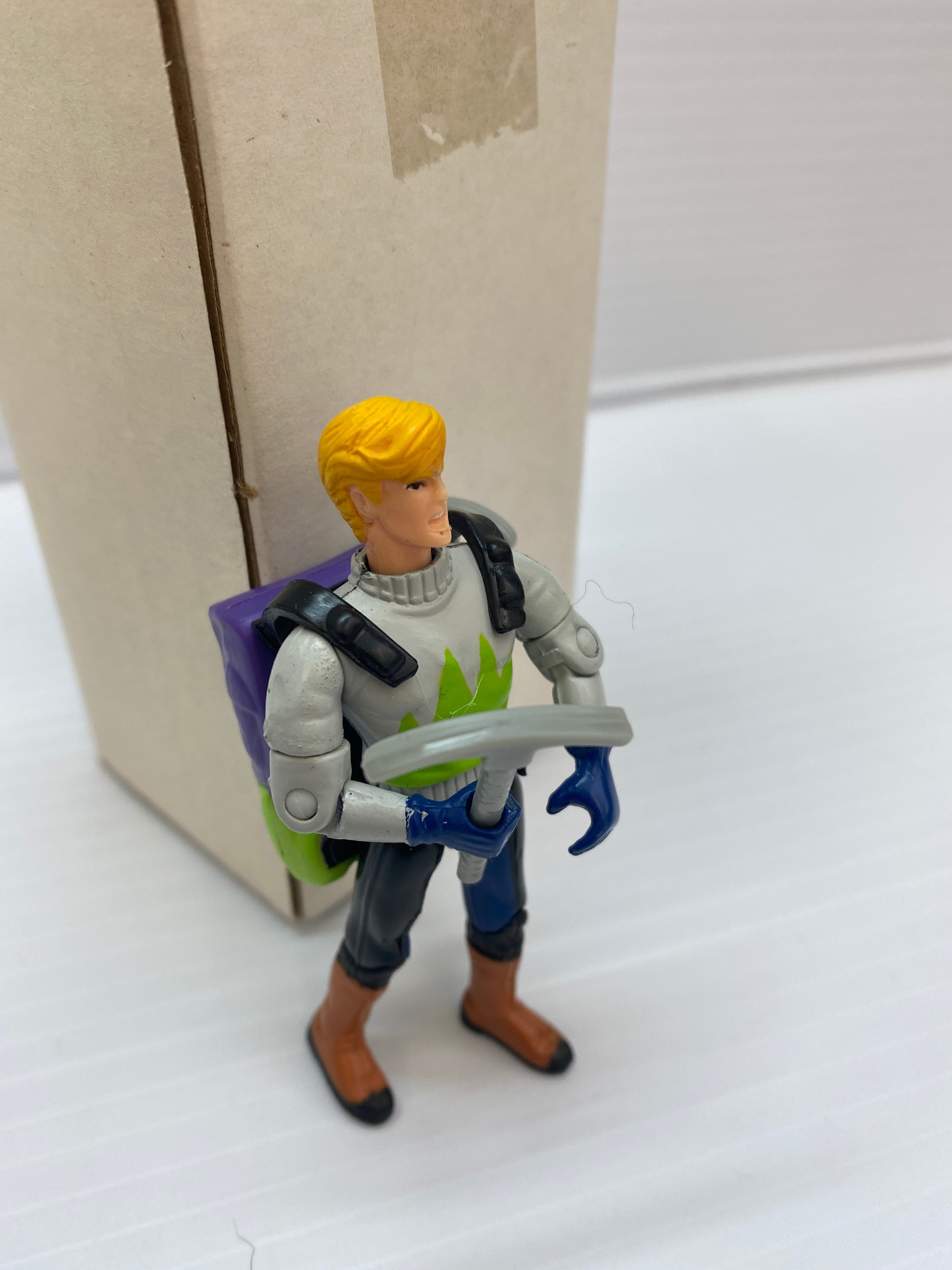 Jonny Quest Alpine Premium Figure W/back pack | 74843 | Galoob