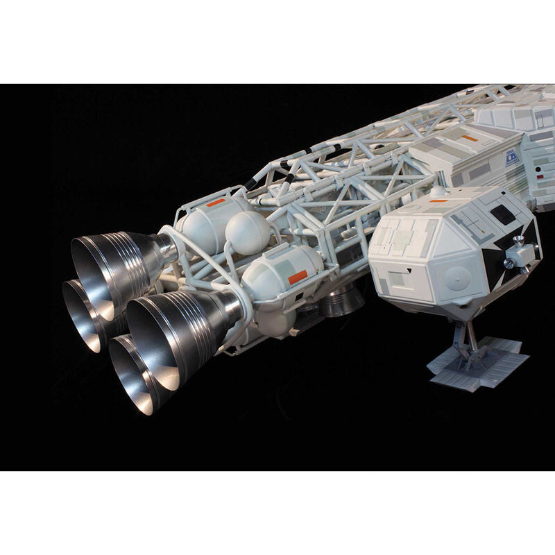 Space:1999 Eagle II W/Lab Pod 1/48 Scale Model Kit | MPC923 | MPC