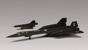Model kit of a U.S. Air Force SR-71 Blackbird jet aircraft for Revell 5810