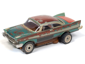 Rusty slot car toy car, vintage style, with faded green and red paint for 6 Cars SC345