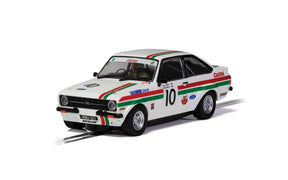 White Ford Escort model car with Castrol livery, race number 10 for Scalextric C4208