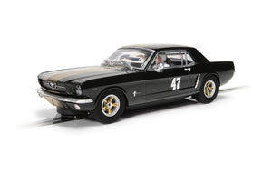 Ford Mustang - Black and Gold | C4405 | Scalextric