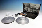Sci-fi saucer model kit parts with backdrop for display for Atlantis Model ALM1005