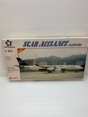 Air Canada Star Alliance A-340-300 model kit box art for Zhengdefu 08M-363