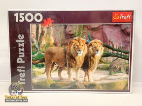 Three lions stand together in a jungle setting on a puzzle box for Trefl TRF26088