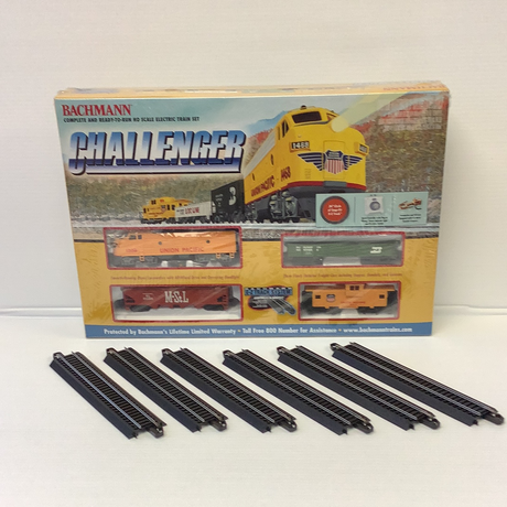 HO Challenger Train Set  | 00621 | Bachmann-Bachmann-HO Challenger Train Set + 6 HO 9” straight tracks | 00621+6| Bachman-ProTinkerToys