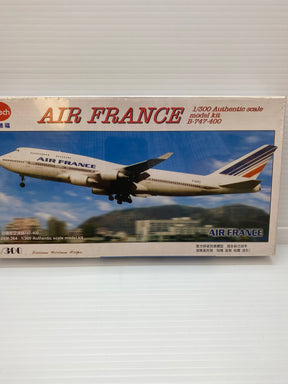 Air France B-747-400 model kit box art showing the aircraft for Kitech 08M-364