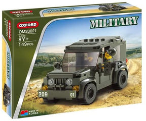 Toy set box featuring a detailed, dark green military jeep model for Oxford OXF33021