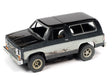 Black and silver scale model SUV toy car for Auto World SC375