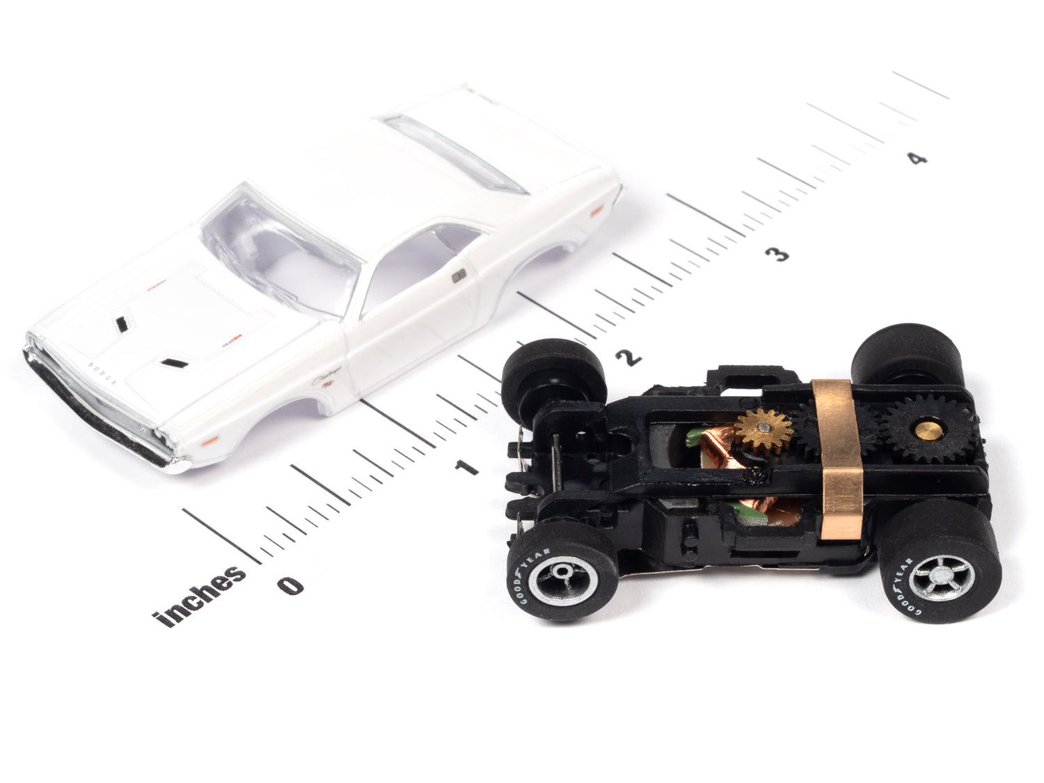 Automotive Icons – X-Traction R2 - Hobby Exclusive | SC402 | Auto World