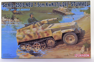 Sd.Kfz. 250/8 NEU 7.5 cm KwK37 (L/24)' :"Stummel" '39-"45 Series 1:35 | 6102 | DML Model Kits